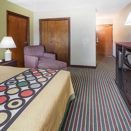 Super 8 By Wyndham Harrison Ar Motel Buitenkant foto