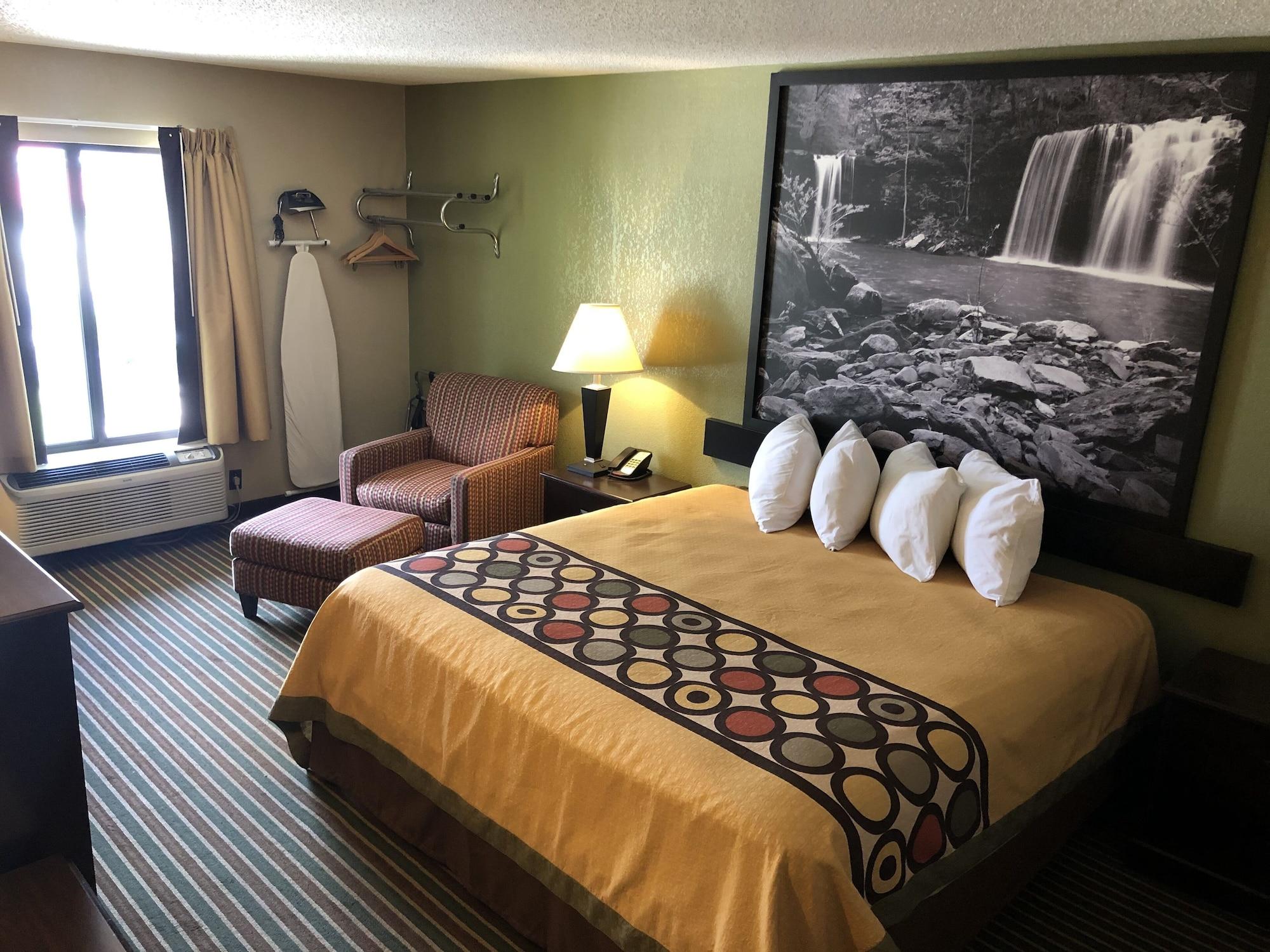 Super 8 By Wyndham Harrison Ar Motel Buitenkant foto